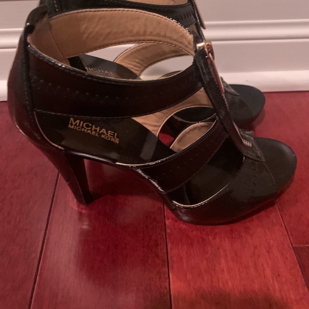Michael Kors black shoes size 5.5; worn once and like new - Picture 4 of 6